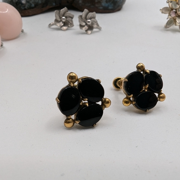 LOT of 5 Vintage screw back earrings - Picture 6 of 16